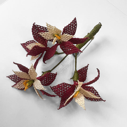 Mor Çiçek Oyalı Broş