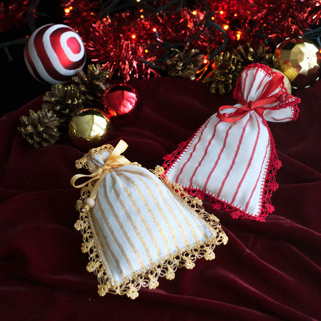 Yılbaşı Renklerinde Oyalı Lavanta Kesesi