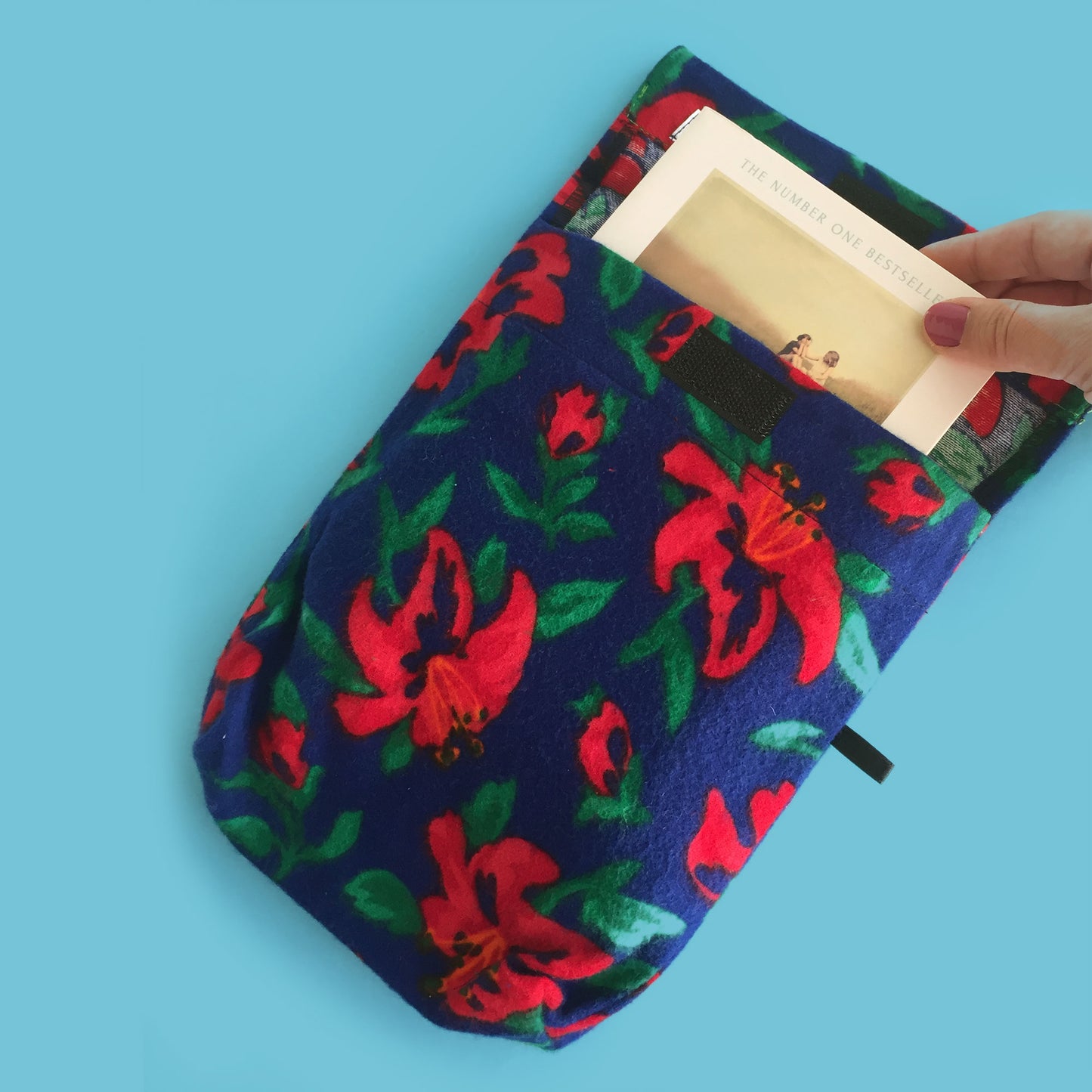 Mavi Pazen Kitap Kılıfı